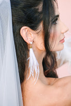 Load image into Gallery viewer, Francie Earrings Ivory
