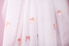 Load image into Gallery viewer, Anna Blair Bow Veil