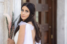 Load image into Gallery viewer, Roman Bow Cape/Veil