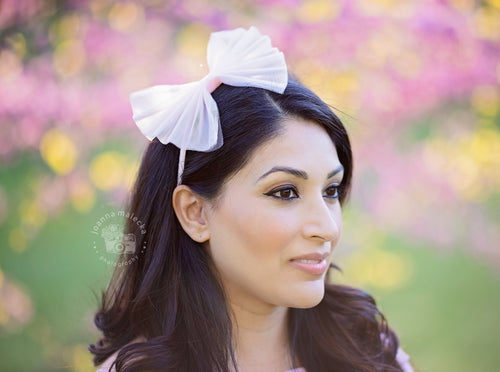 Octavia Pearl Bow Barrette – Sara Brosious