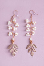 Load image into Gallery viewer, Faye earrings
