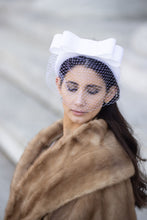 Load image into Gallery viewer, Cassia Blusher Veil/Headband
