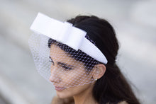 Load image into Gallery viewer, Cassia Blusher Veil/Headband
